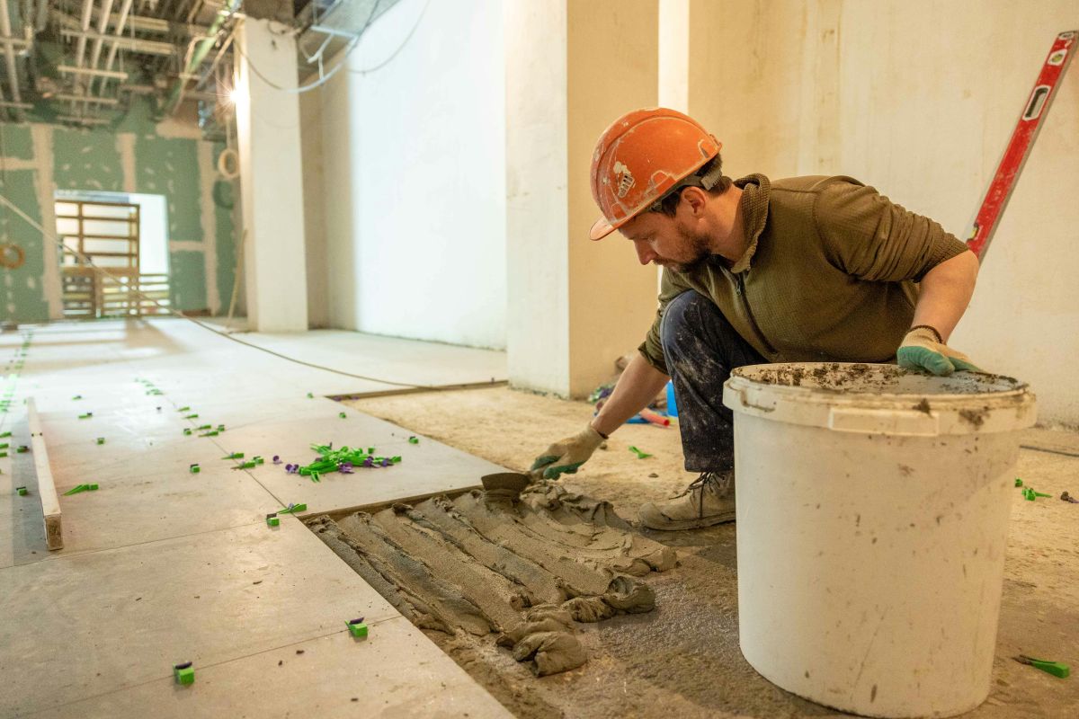 Certificate III in Wall & Floor Tiling